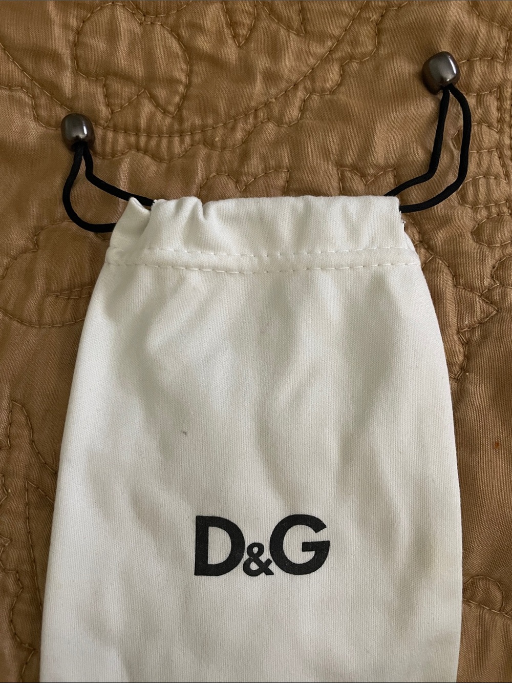 D&G White Drawstring Logo Pouch with Black Cord, Dust Bag